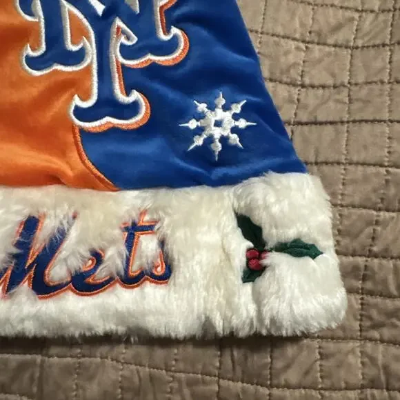 N Y Mets Santa Hat - Picture 5 of 12